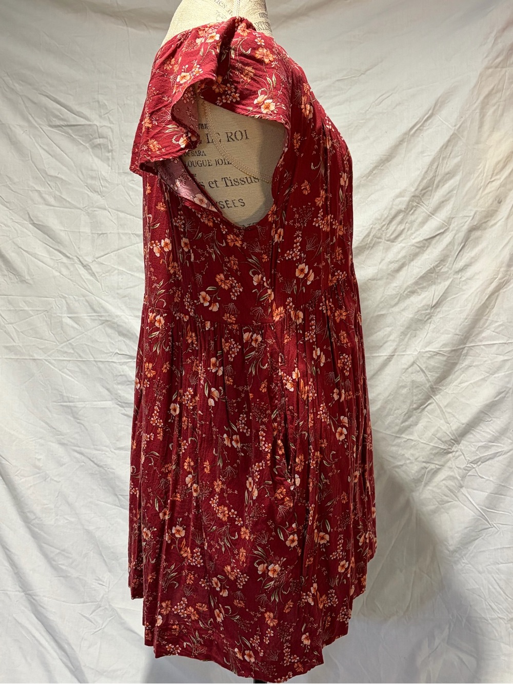 Old Navy Burgundy Floral V‑Neck Mini Dress - Picture 3 of 7